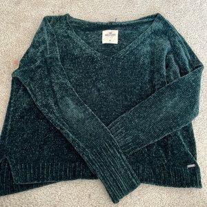 Hollister Cropped Dark Green Chenille Sweater (medium)